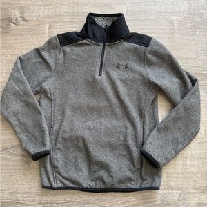 Boys M Under Armour UA Performance Pullover in Gray and Black